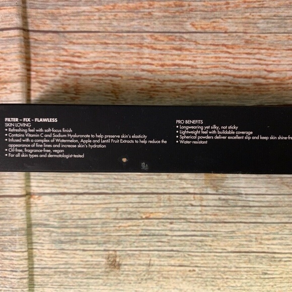 LORAC PRO SOFT FOCUS LONG WEAR FOUNDATION 25 DEEP - Picture 3 of 4